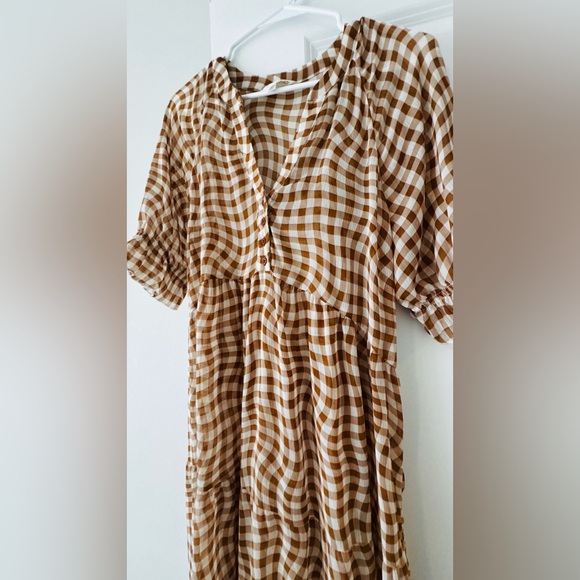Brown Checkered Midi Dress - Picture 10 of 11
